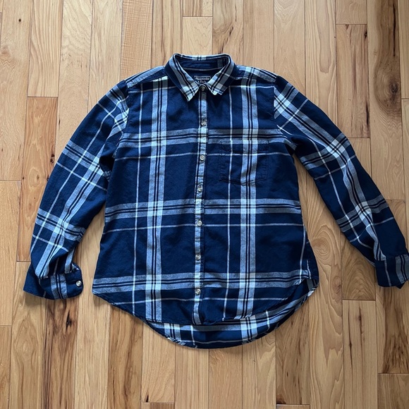Abercrombie boyfriend plaid shirt, like new! - Picture 1 of 3